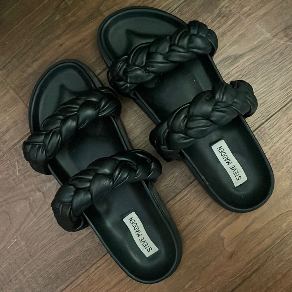 Steve Madden Black Braided Sandals